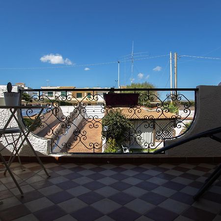 Villa Pinuccia Lido di Noto エクステリア 写真