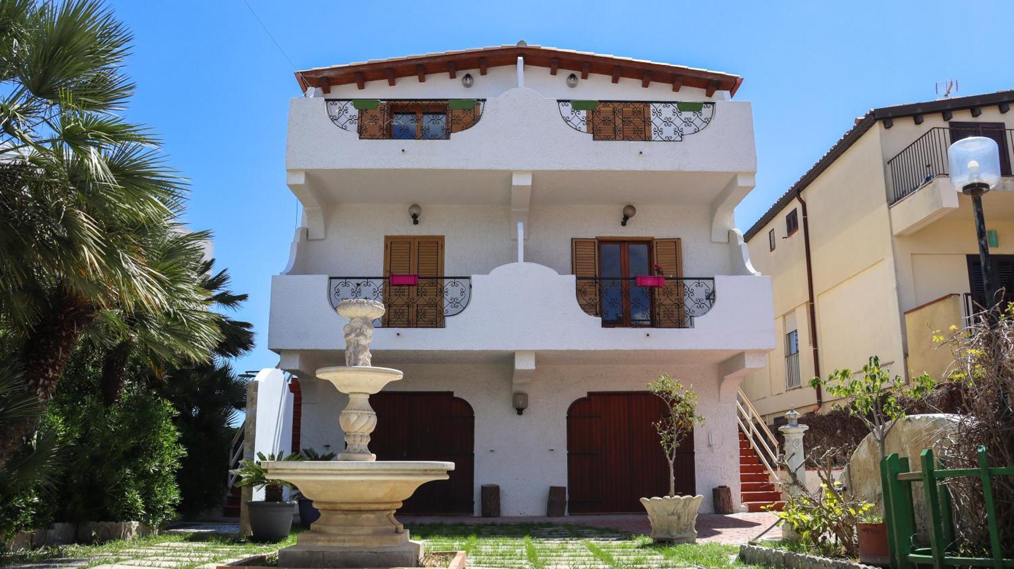 Villa Pinuccia Lido di Noto エクステリア 写真